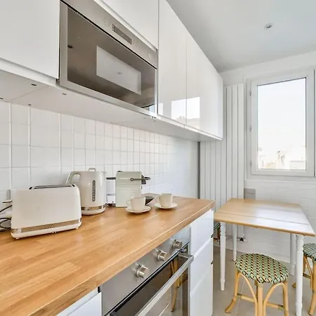 Superbe Terrasse 75m Paris Apartment *
