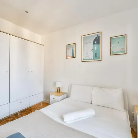 Superbe Terrasse 75m Paris Apartment *