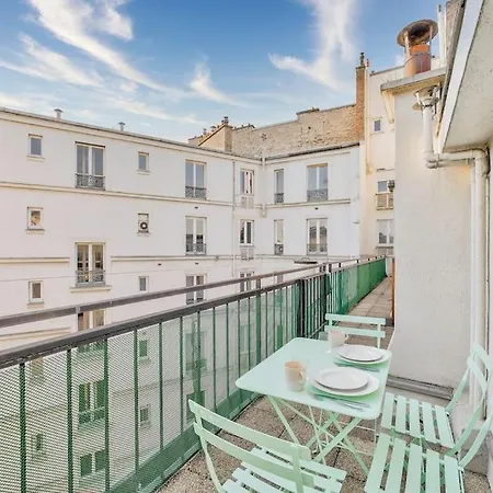 Superbe Terrasse 75m Paris Apartment *